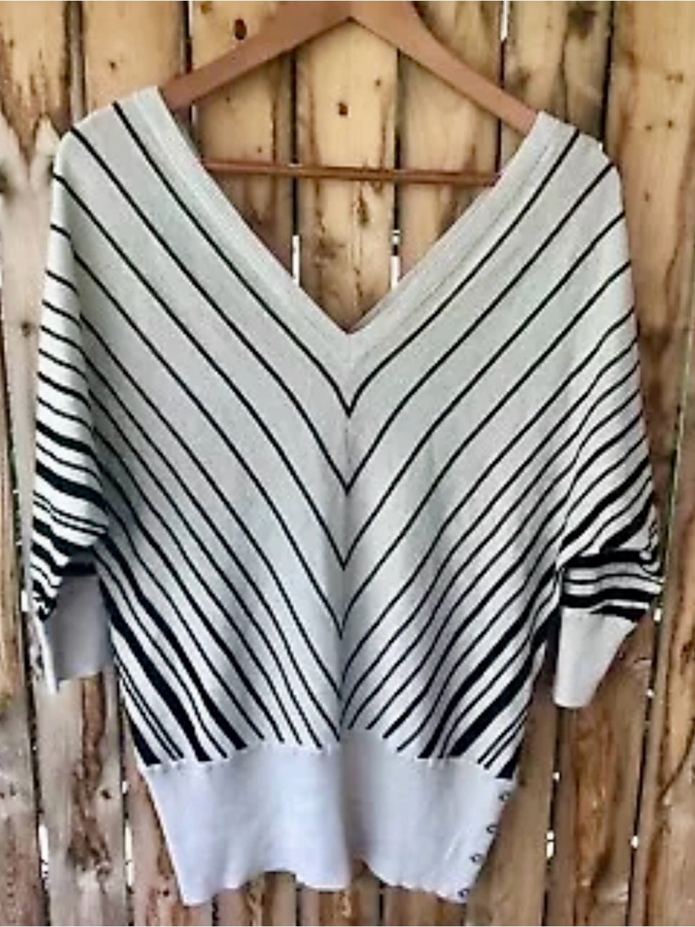 🌺White House Black Market Cream and Black Striped V-Neck Sweater🌺